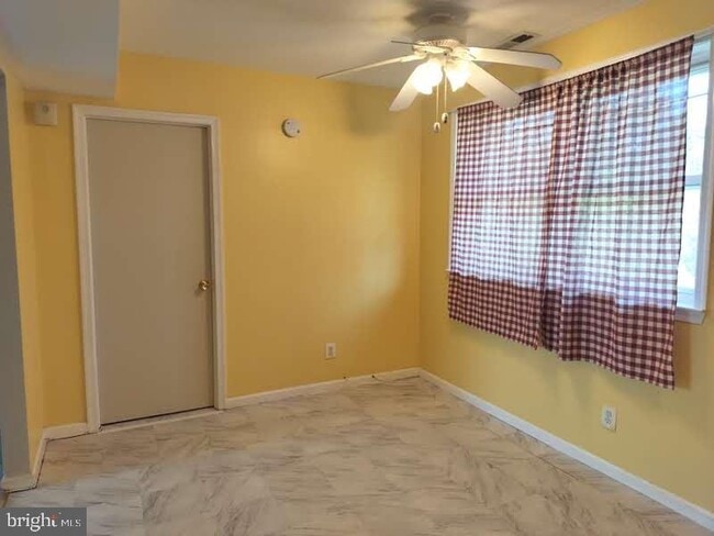 Building Photo - 134 Eaves Mill Rd