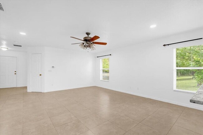 Building Photo - 3899 Kruger Rand Cove