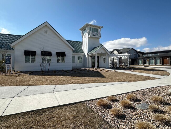 Building Photo - 253 Portside Ln