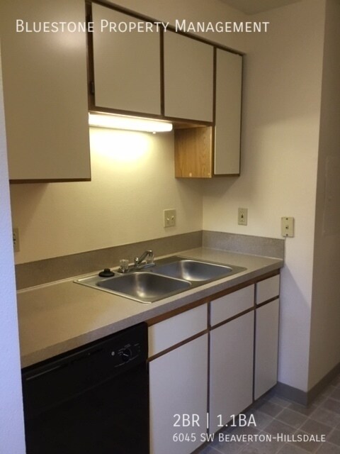 Building Photo - 6045 SW Beaverton-Hillsdale-