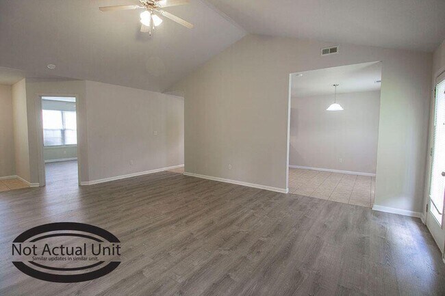 Building Photo - 1524 Bodie Dr