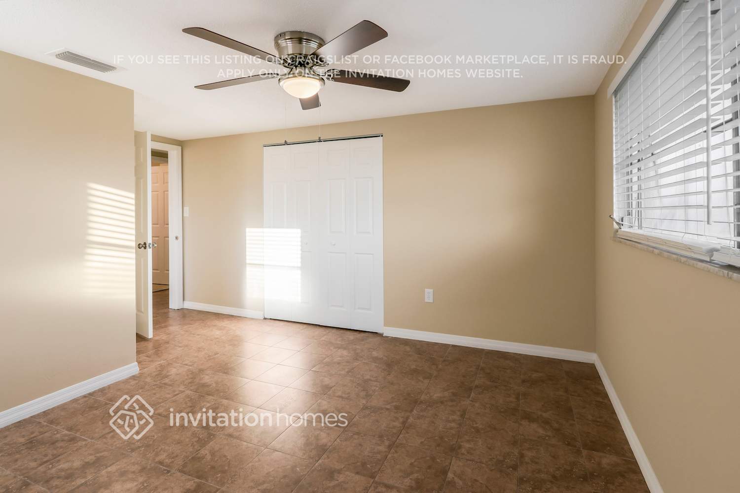 Building Photo - 8018 Pineapple Ln