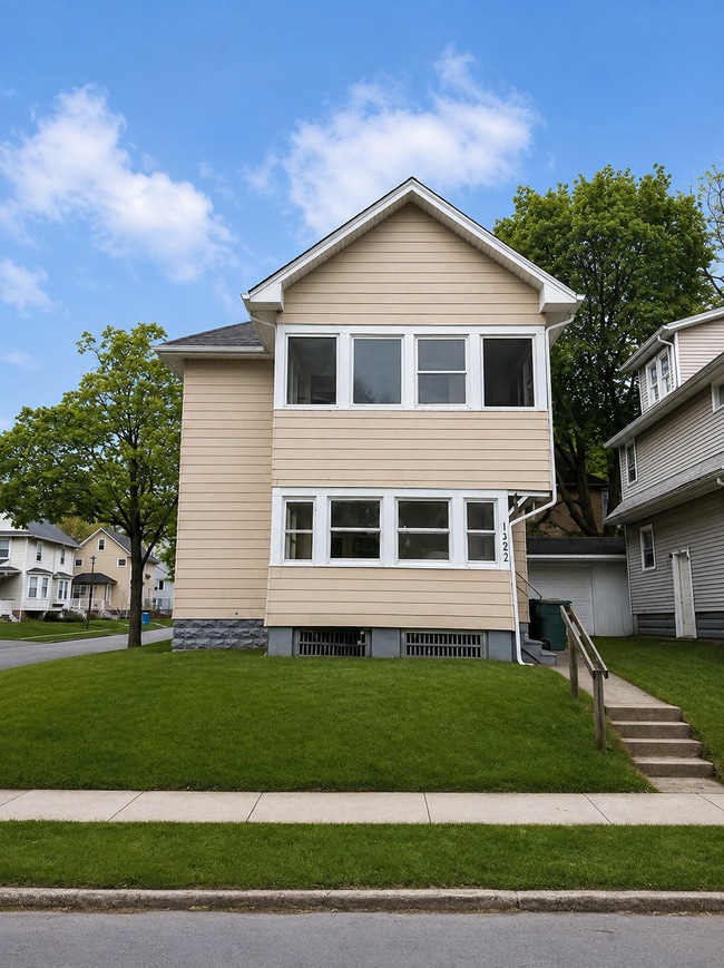 Building Photo - 1-3 Bardin St
