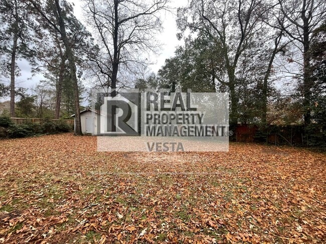 Building Photo - 102 Hope Pl