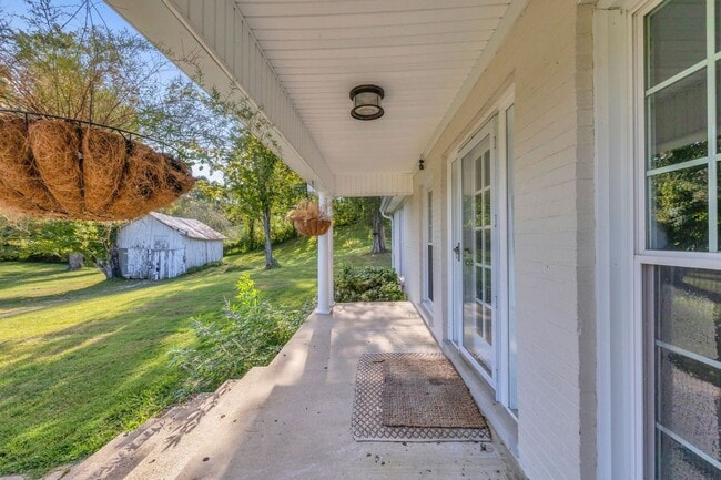 Building Photo - 4861 Bethesda Rd