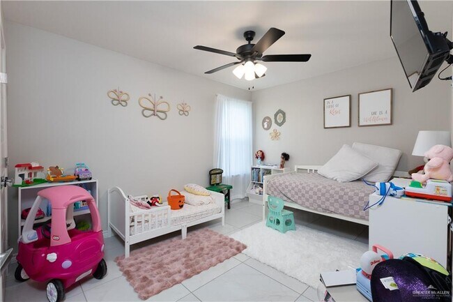 Building Photo - 12 N 26th St