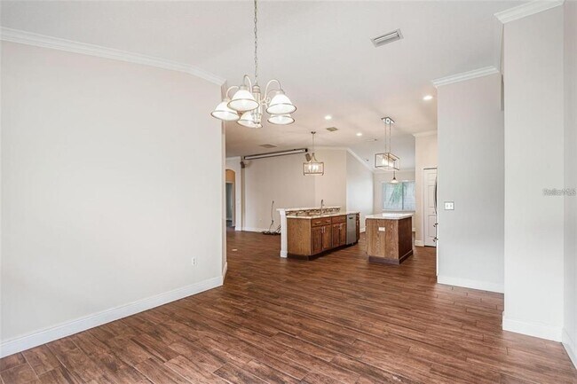 Building Photo - 4007 Harbor Lake Dr