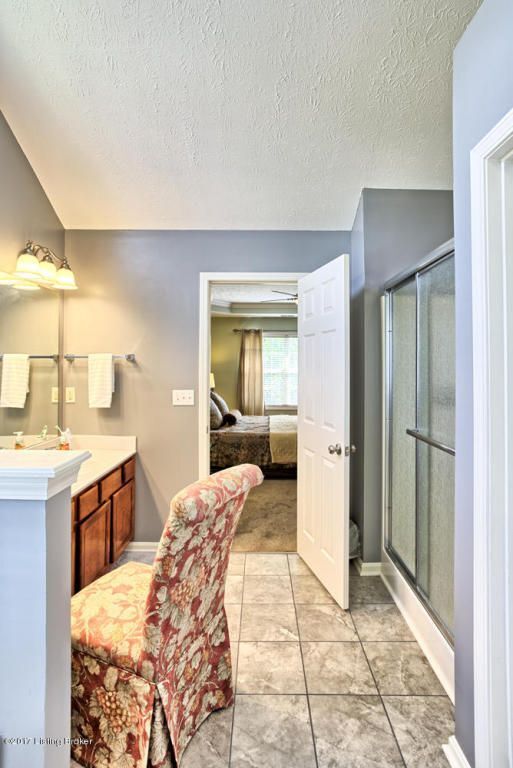 Building Photo - 9217 Eminence Ct
