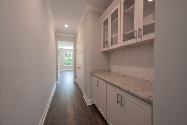 Building Photo - **LIKE NEW, EXECUTIVE HOME IN SOUGHT-AFTER LADD PARK NEIGHBORHOOD, FRANKLIN, TN**