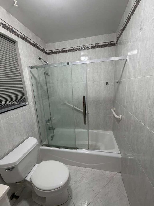 Building Photo - 6538 W 2nd Ct