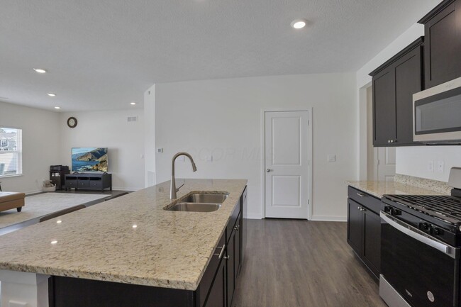Building Photo - 567 Faulkner Dr