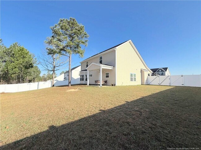 Building Photo - 15 Old Montague Way