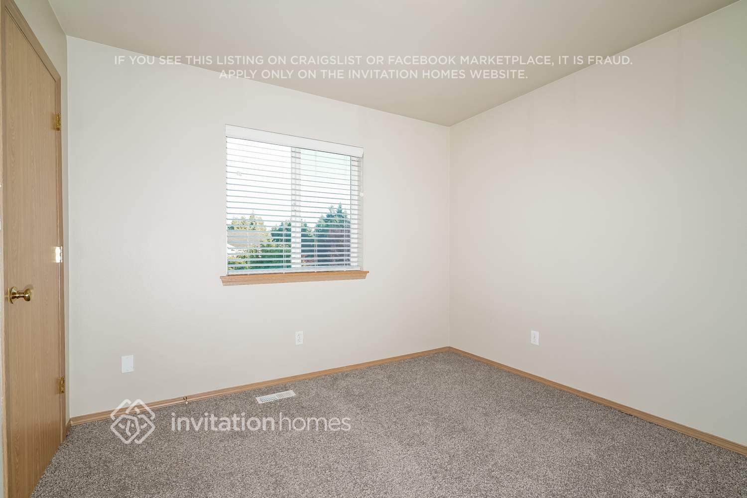 Building Photo - 9006 174 St Ct E