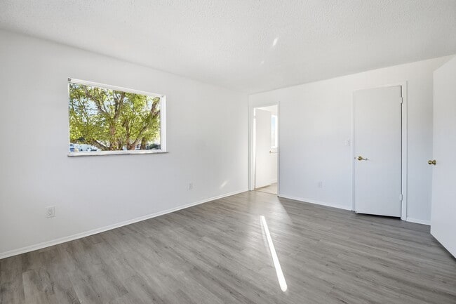 Building Photo - 189 Deltona Blvd