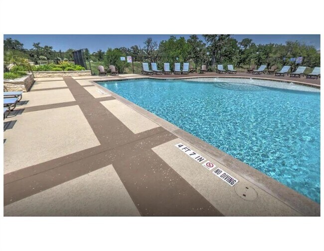 Building Photo - 212 Comet Pointe Dr