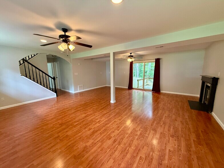 Building Photo - 11610 Shoshone Trl