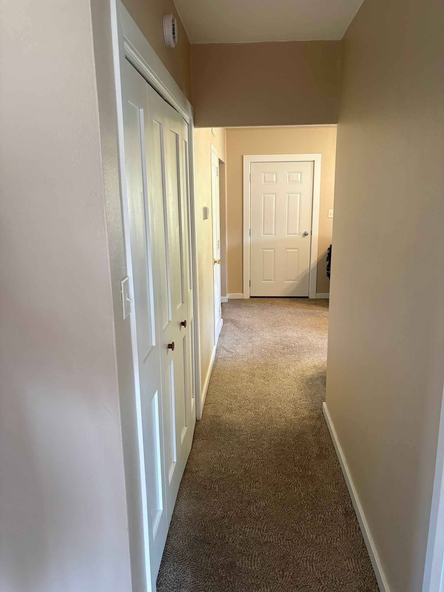 Building Photo - 2113 Broadlawn Rd