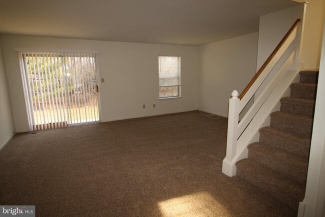 Building Photo - 2437 Norrington Dr