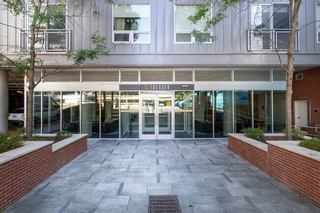 Building Photo - 81 Tresser Blvd