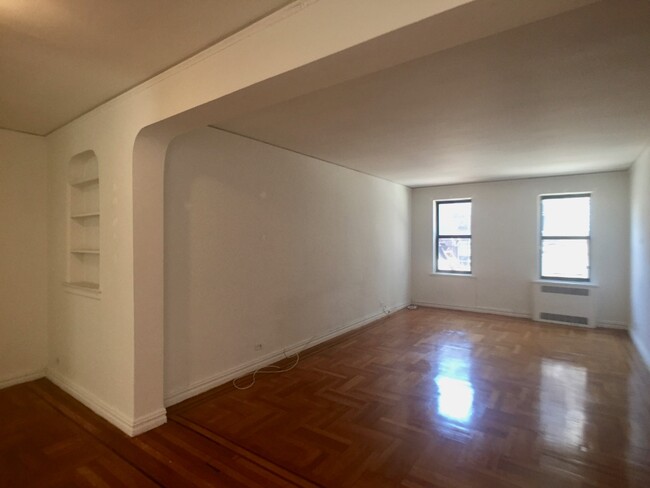 Floorplan - 560 West 218th Street