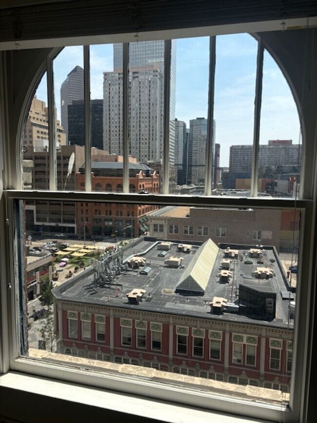 Building Photo - Charming 1bd/1ba Condo – Denver Dry Goods ...