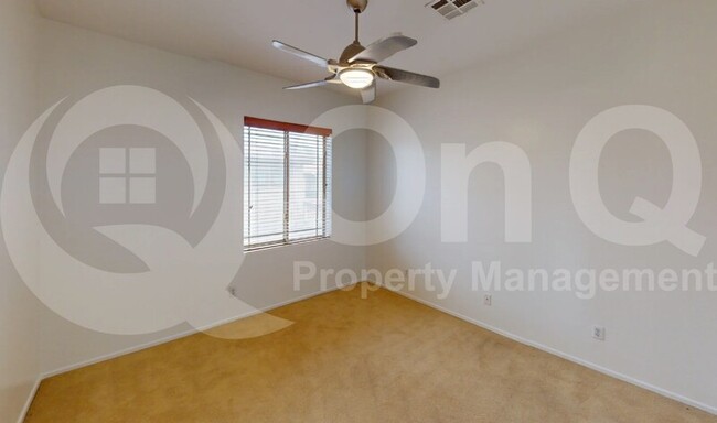 Building Photo - 1225 N 36th St