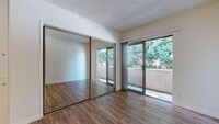 Building Photo - 1311 Venice Blvd
