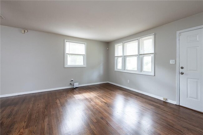 Building Photo - 3527 Bolfair Dr NW