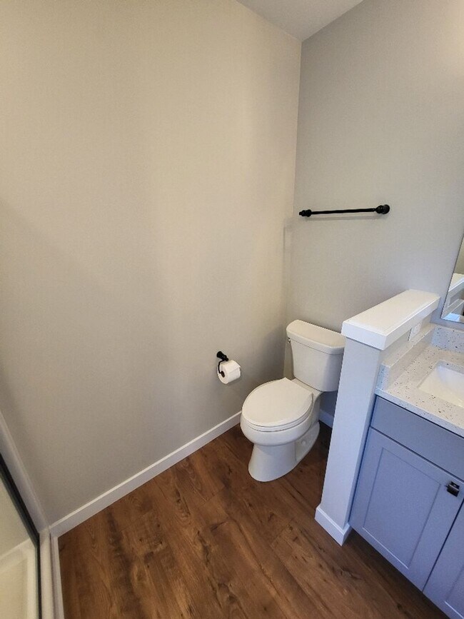 Building Photo - STATUS: AVAILABLE  | $2100.00 a month + $1...