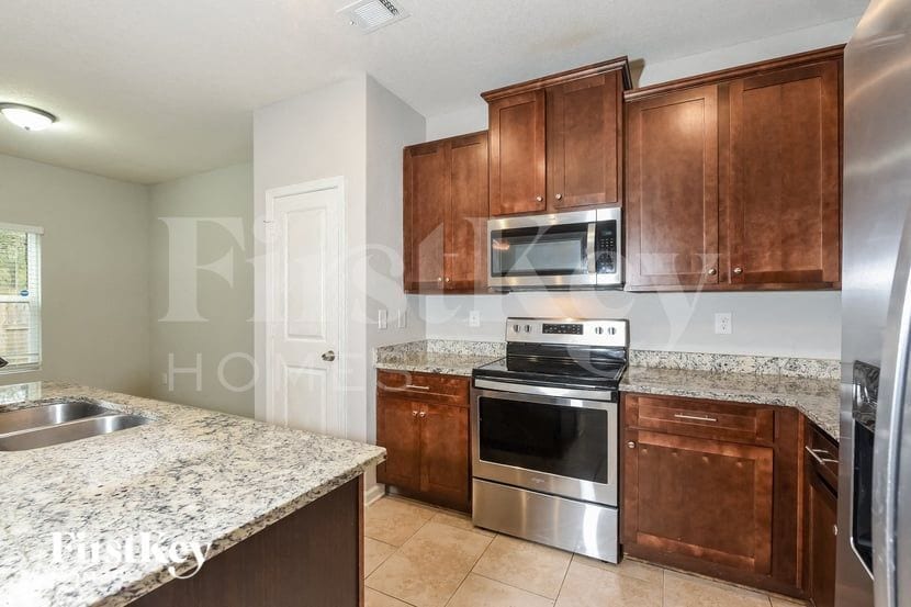 Building Photo - 148 Al Jennah Blvd