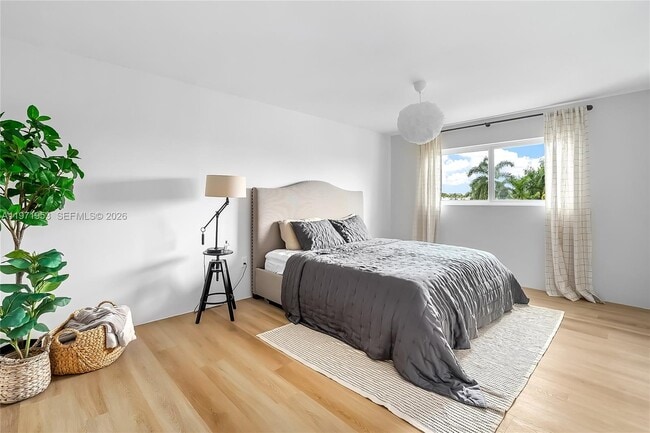 Building Photo - 1840 Jefferson Ave