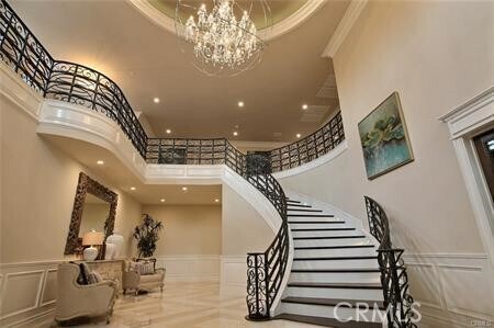 Building Photo - 37 W Longden Ave