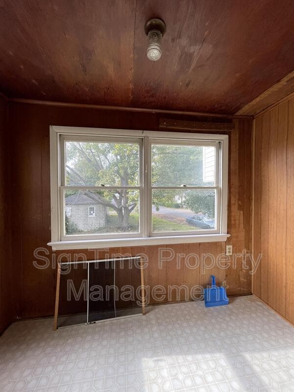 Building Photo - 825 Hamilton Blvd