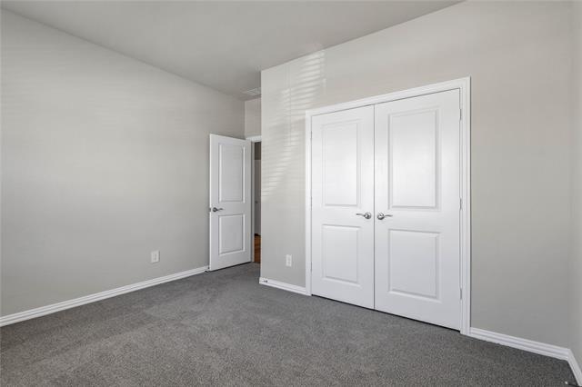 Building Photo - 421 Stagg St