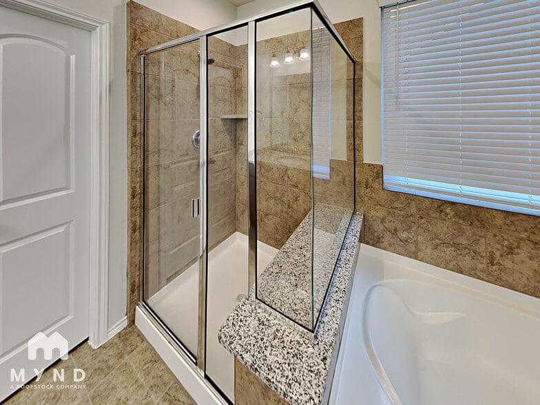 Building Photo - 9023 Canopy Bnd