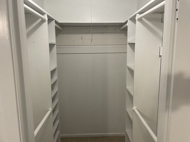 Building Photo - 1219 Neal Pickett Dr