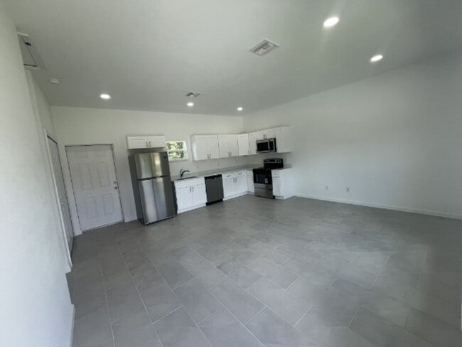 Building Photo - ONE OF A KIND! BRAND NEW 1 Bedroom-1 Bath