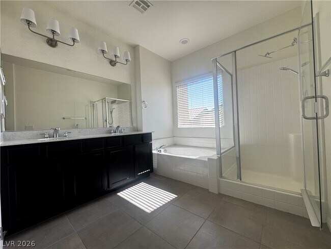 Building Photo - 8368 Aruba Blue Creek Ct