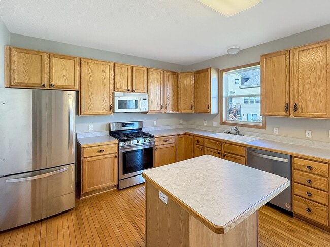 Building Photo - 4885 Merrimac Lane North