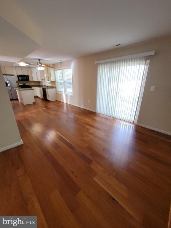 Building Photo - 141 Jefferson Rd