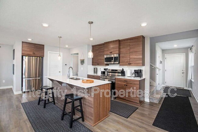 Building Photo - 13316 W 180th St