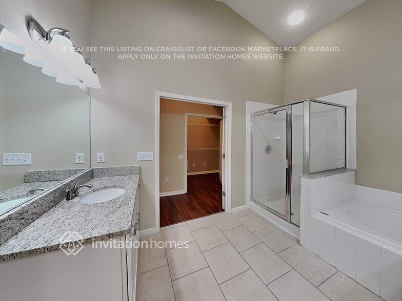 Building Photo - 13271 Evening Sunset Ln