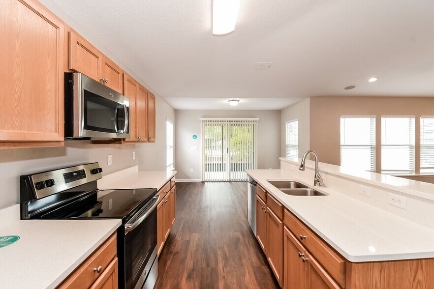 Building Photo - 3871 Marsh Bluff Dr