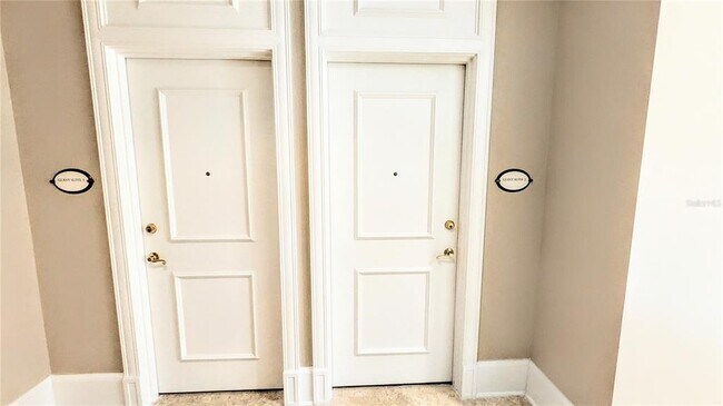 Building Photo - 750 N Tamiami Trl