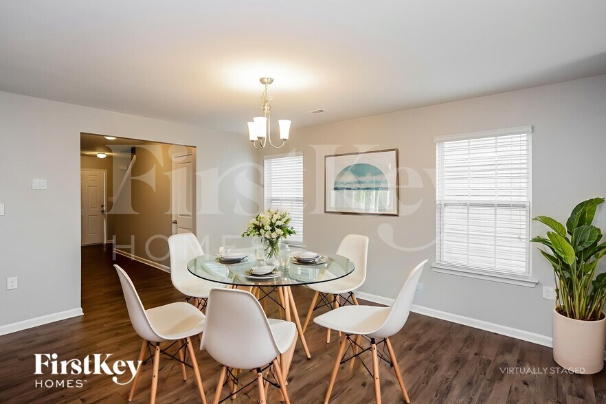 Building Photo - 4203 Long Arrow Dr