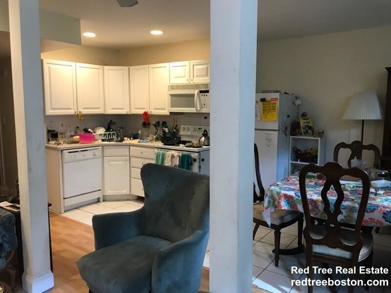 Building Photo - 12 Dean Rd