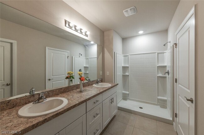Building Photo - 18524 Cronin Sand Ln