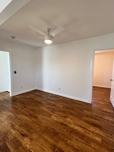 Building Photo - 4172 S Hobart Blvd