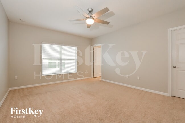 Building Photo - 606 Black Eagle Dr