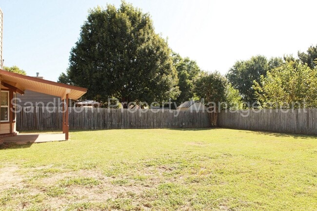 Building Photo - FOR LEASE | Owasso | Available Now!